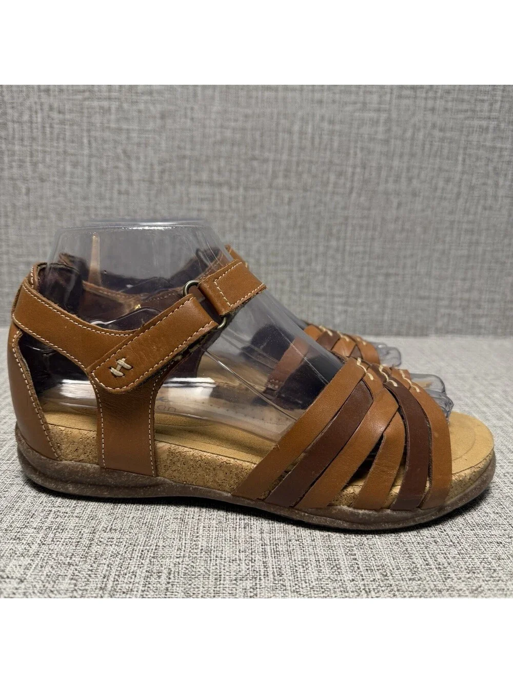 Clarks Sandals Womens Sz 6 M Brown Tan Leather Cork Strappy Wedge Roseville Cove